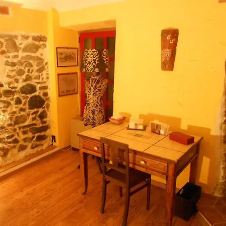 Bed & Breakfast La Grotta Dei Franchi *